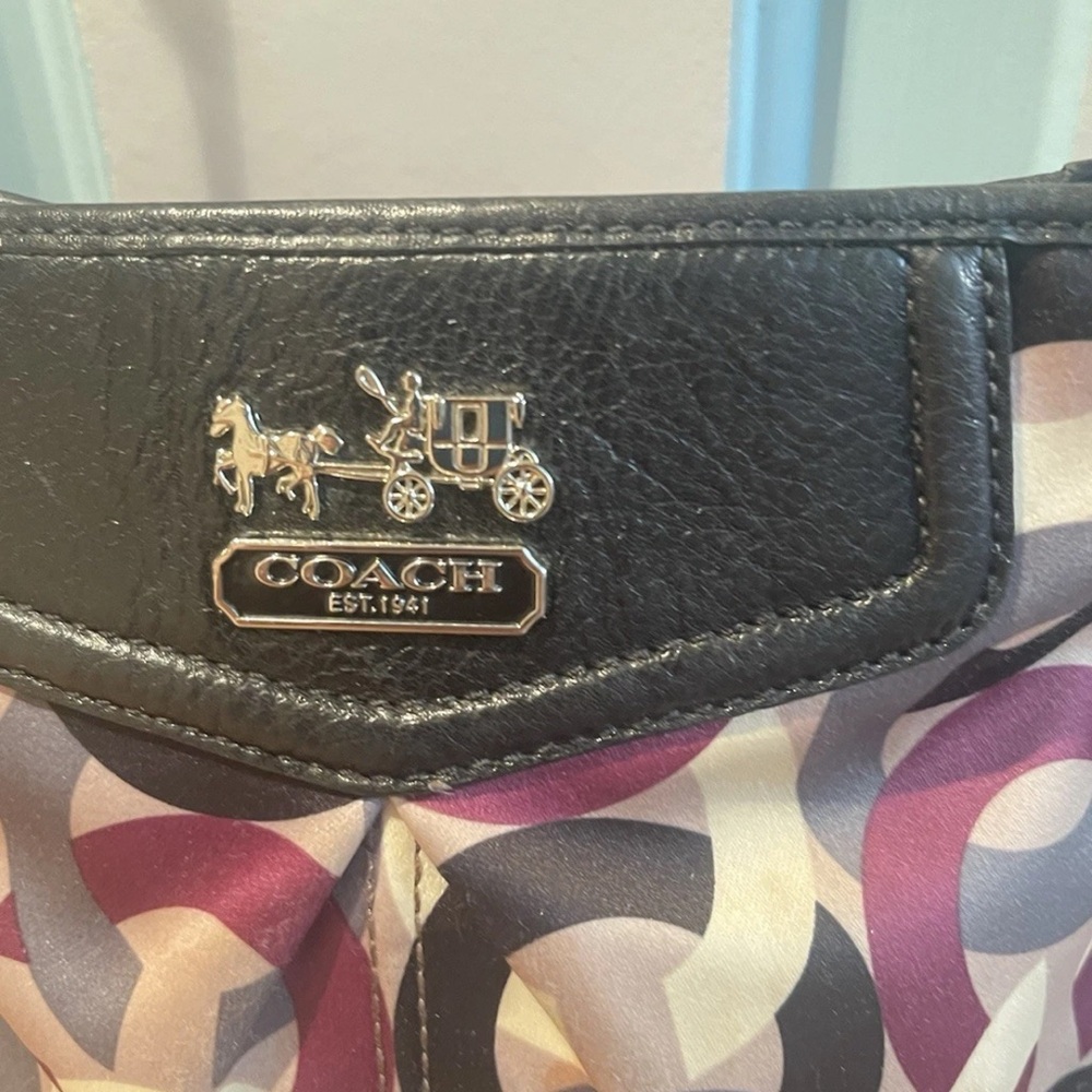 Coach Vintage Scarf Pattern Small Crossbody F 0967–43316 Plum Gray Black